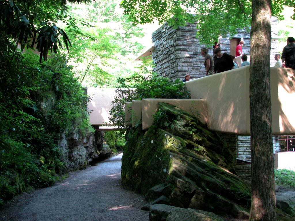 Fallingwater – Frank Lloyd Wright_11