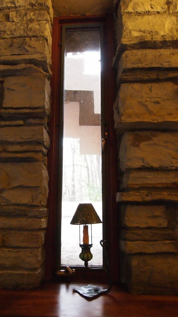 Fallingwater – Frank Lloyd Wright_36