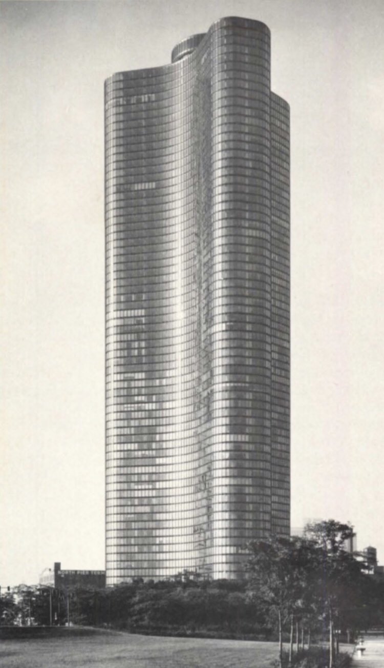 Lake Point Tower – Chicago_09