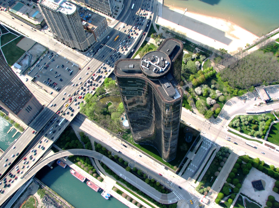 Lake Point Tower – Heinrich y Schipporeit – Chicago_02
