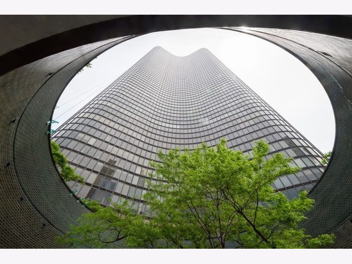 Lake Point Tower – Heinrich y Schipporeit – Chicago_12