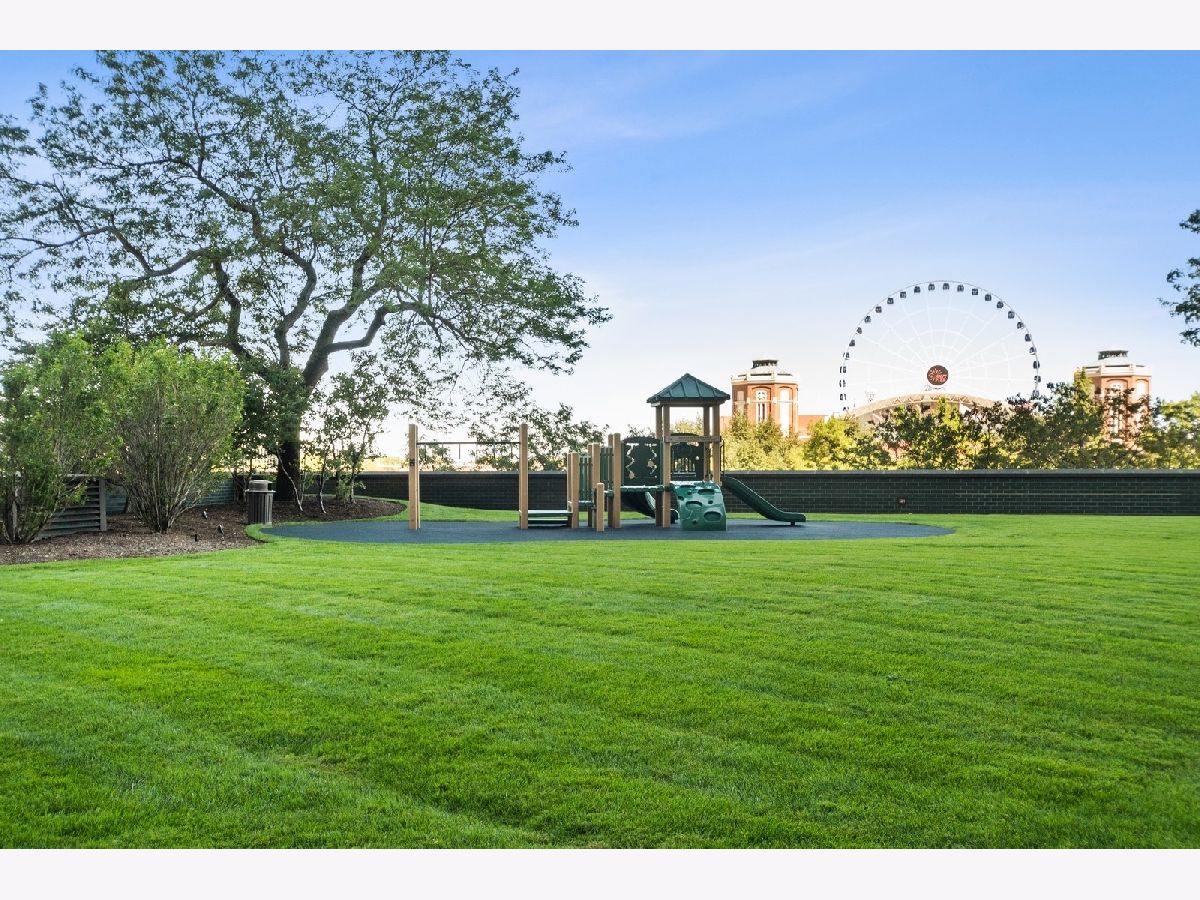 Lake Point Tower – Heinrich y Schipporeit – Chicago_16