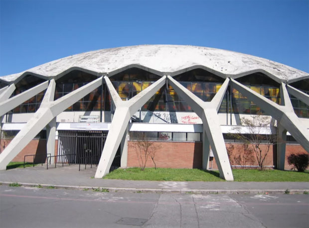 Sporthalle